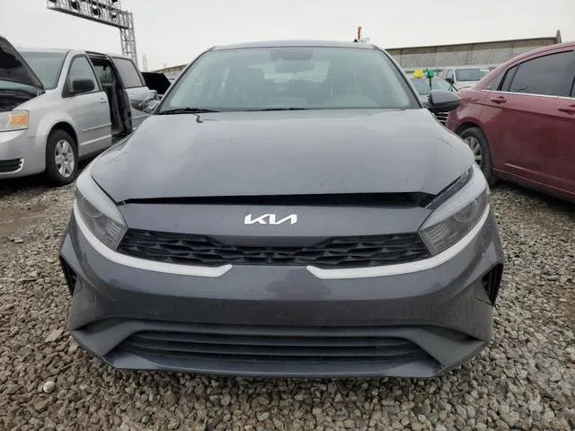 3KPF24AD1PE688119 2023 2023 KIA Forte- LX 5