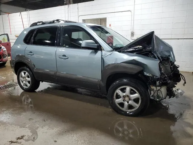 KM8JN72D45U165768 2005 2005 Hyundai Tucson- Gls 4