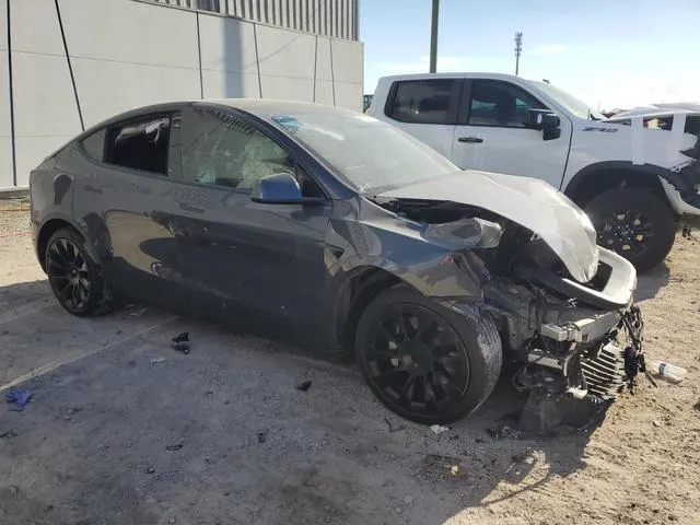 5YJYGAEE9MF184368 2021 2021 Tesla MODEL Y 4