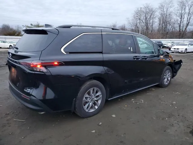 5TDKRKEC3PS172267 2023 2023 Toyota Sienna- LE 3