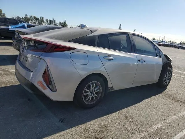 JTDKARFP6L3158425 2020 2020 Toyota Prius- LE 3