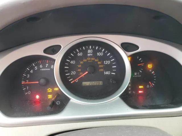 JTEDP21A150055592 2005 2005 Toyota Highlander- Limited 9