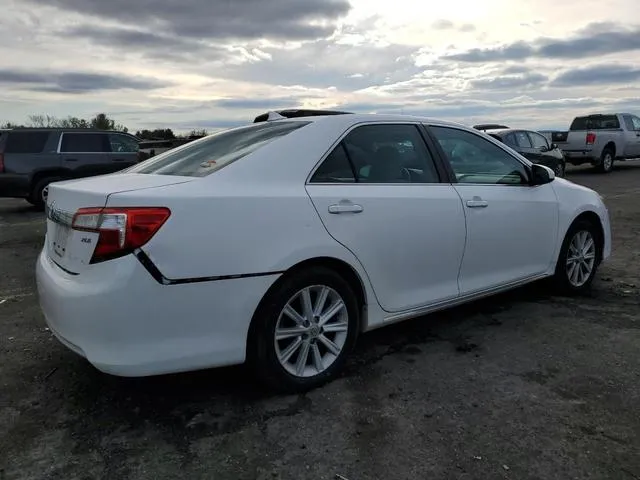 4T1BK1FKXEU543434 2014 2014 Toyota Camry- SE 3