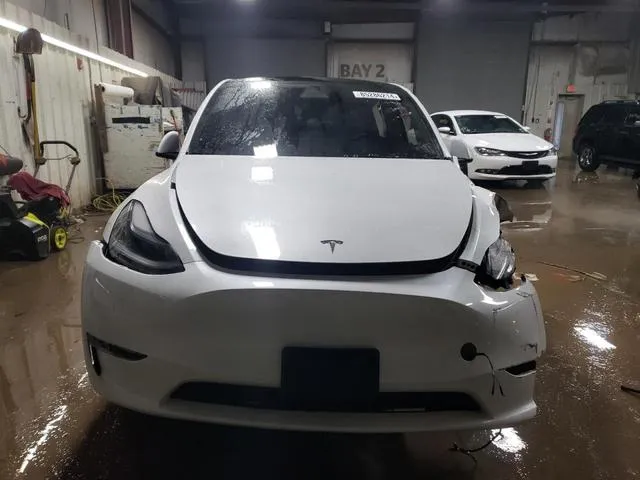 7SAYGDEE8RA278363 2024 2024 Tesla MODEL Y 5