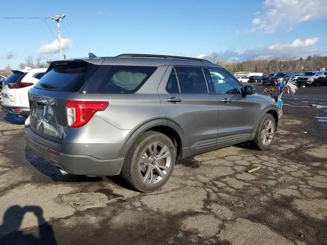 1FMSK8DH2MGA00575 2021 2021 Ford Explorer- Xlt 3