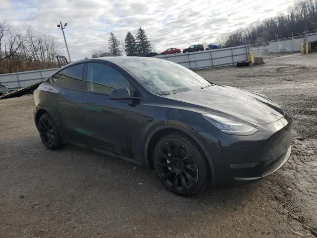 5YJYGDEE5LF048335 2020 2020 Tesla MODEL Y 4