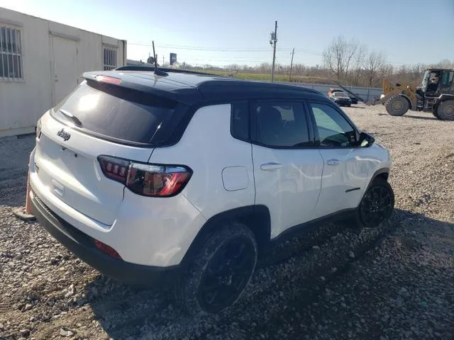 3C4NJDBN8RT586126 2024 2024 Jeep Compass- Latitude 3