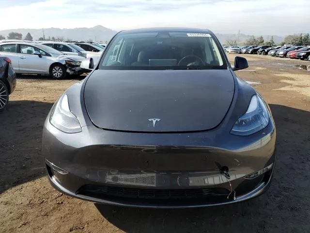 7SAYGDED9SF228314 2025 2025 Tesla MODEL Y 5