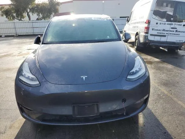 7SAYGDEEXNF428678 2022 2022 Tesla MODEL Y 5