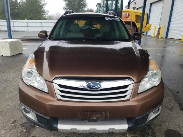 4S4BRBKC3B3396052 2011 2011 Subaru Outback- 2-5I Limited 5