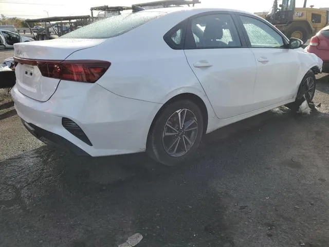 3KPF24AD6PE599209 2023 2023 KIA Forte- LX 3