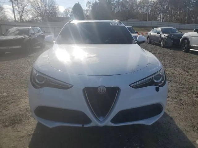 ZASPAKBN8N7D29373 2022 2022 Alfa Romeo Stelvio- TI 5