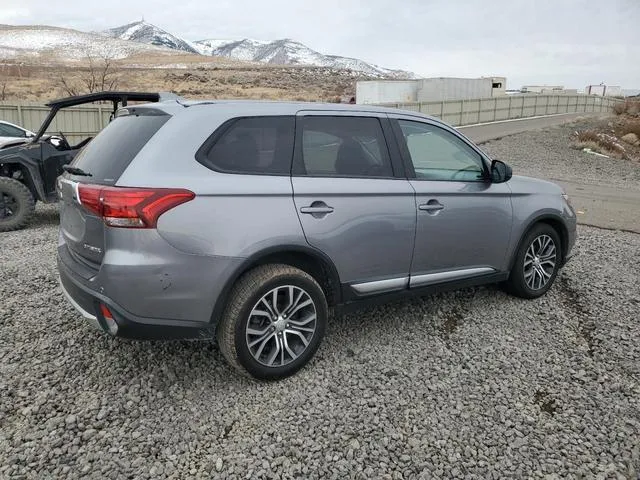 JA4AZ2A33JZ006204 2018 2018 Mitsubishi Outlander- ES 3