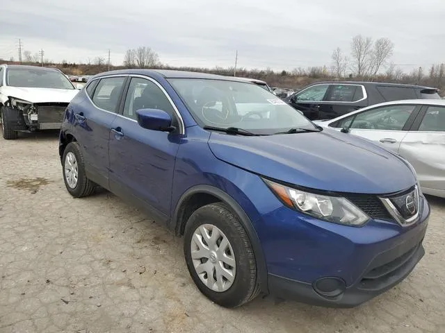 JN1BJ1CR3JW282870 2018 2018 Nissan Rogue- S 4