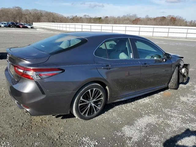 4T1B11HK0JU136264 2018 2018 Toyota Camry- L 3