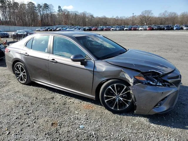 4T1B11HK0JU136264 2018 2018 Toyota Camry- L 4