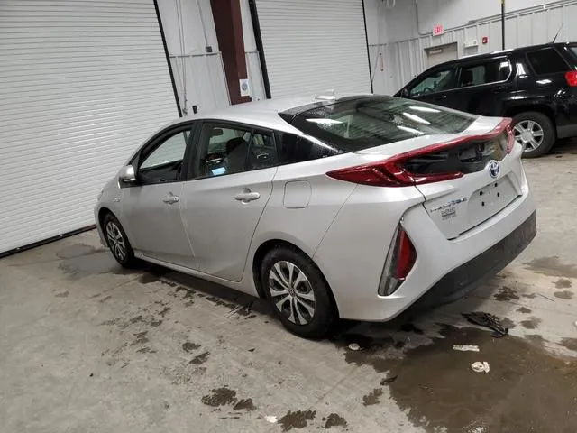 JTDKAMFP5M3187600 2021 2021 Toyota Prius- LE 2