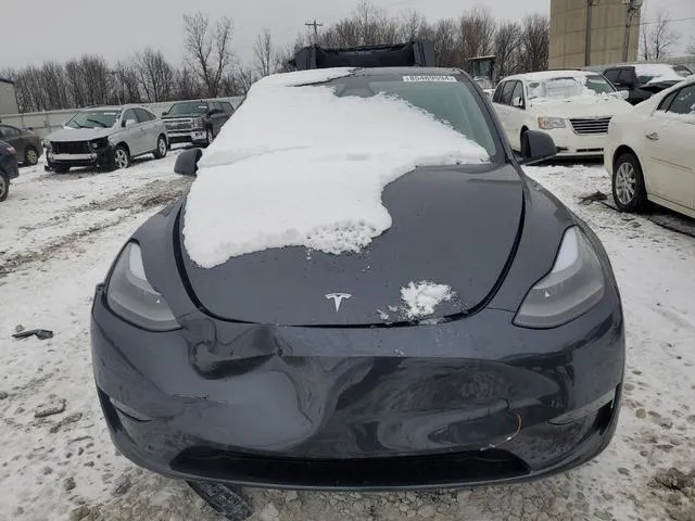 7SAYGDED6RF092587 2024 2024 Tesla MODEL Y 5