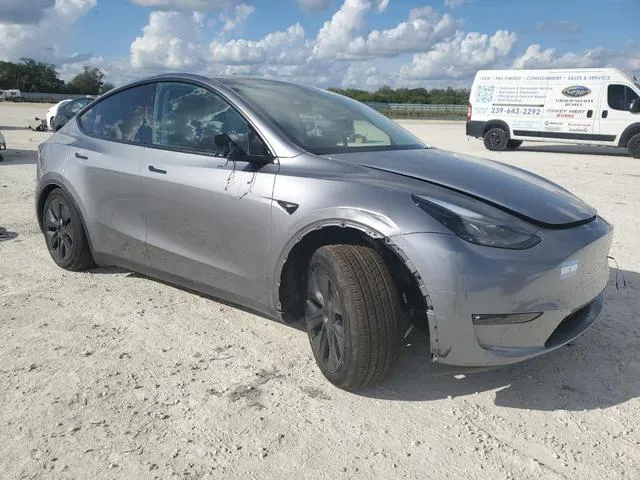 7SAYGAEE6RF169627 2024 2024 Tesla MODEL Y 4