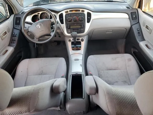 JTEGD21A550128002 2005 2005 Toyota Highlander 8