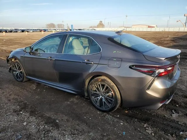 4T1G11AK1NU691438 2022 2022 Toyota Camry- SE 2