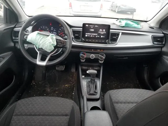 3KPA24AD3NE434919 2022 2022 KIA Rio- LX 8