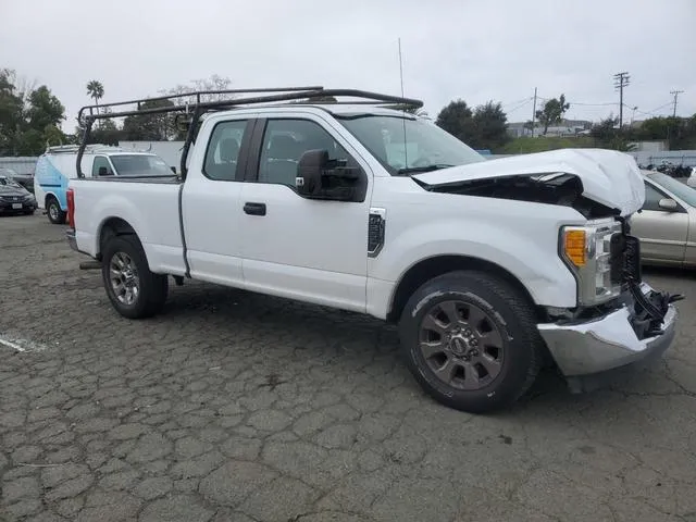 1FT7X2A68HEF39263 2017 2017 Ford F-250- Super Duty 4