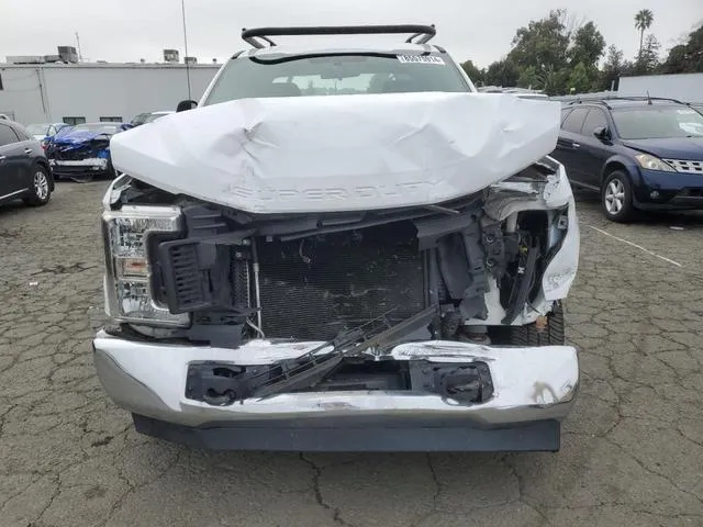 1FT7X2A68HEF39263 2017 2017 Ford F-250- Super Duty 5