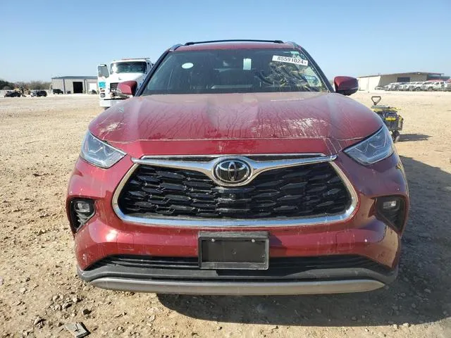 5TDKDRAHXRS538222 2024 2024 Toyota Highlander- LE 5