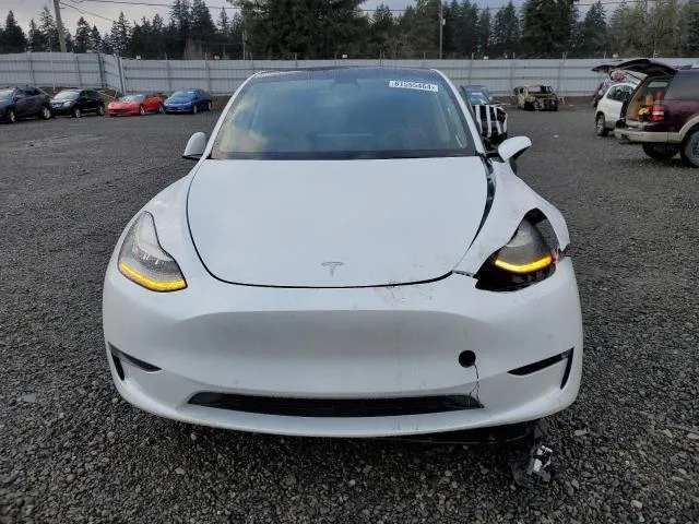 5YJYGAEDXMF174021 2021 2021 Tesla MODEL Y 5