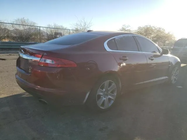 SAJWA0FB7BLS02143 2011 2011 Jaguar XF 3