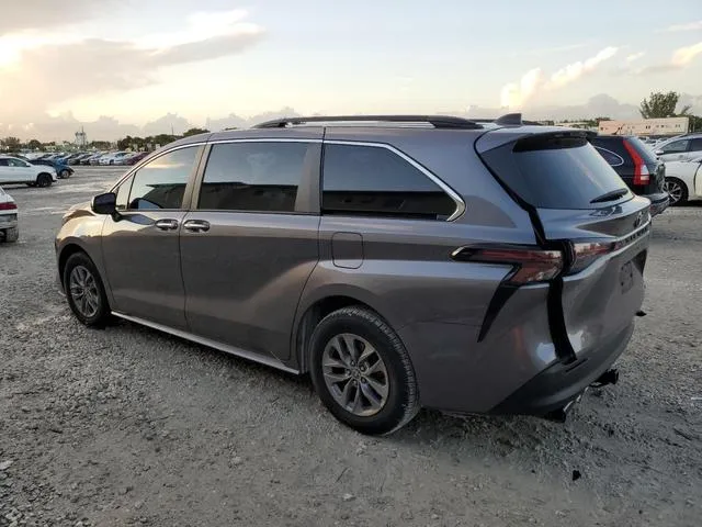 5TDYRKEC3PS141403 2023 2023 Toyota Sienna- Xle 2