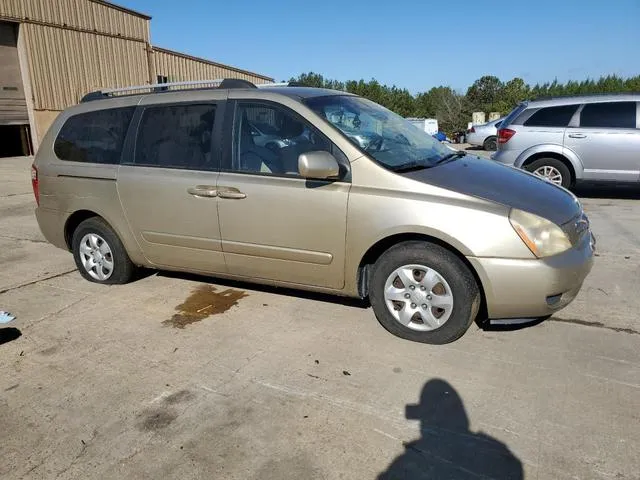 KNDMB233186202769 2008 2008 KIA Sedona- EX 4