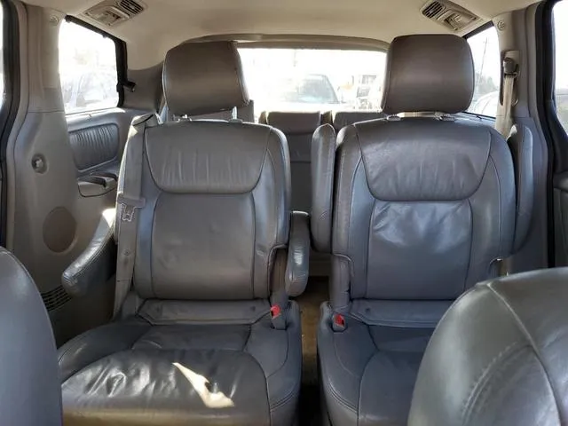 5TDZK22CX8S185249 2008 2008 Toyota Sienna- Xle 10