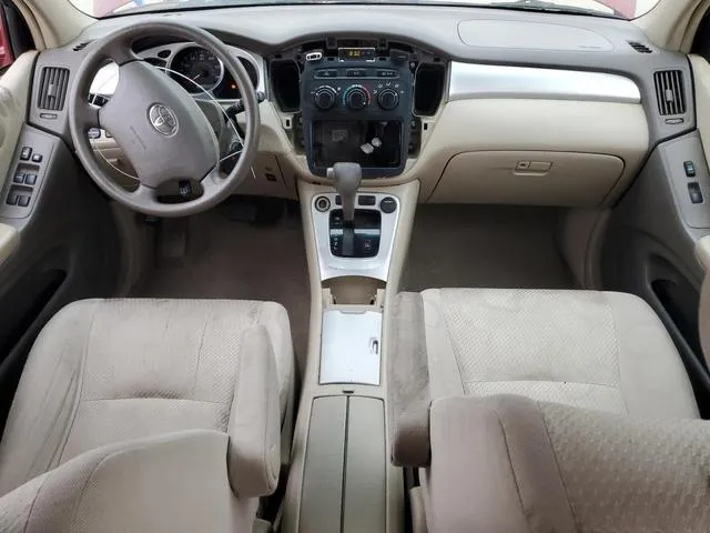 JTEGD21A250110640 2005 2005 Toyota Highlander 8