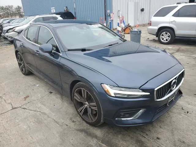 7JRA22TL6LG065125 2020 2020 Volvo S60- T6 Inscription 4