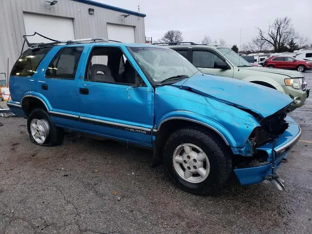 1GNDT13W4S2154787 1995 1995 Chevrolet Blazer 4