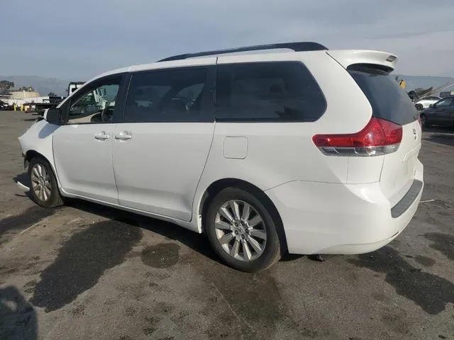 5TDJK3DC3BS004158 2011 2011 Toyota Sienna- LE 2