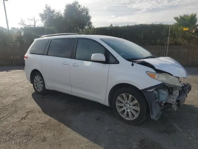 5TDJK3DC3BS004158 2011 2011 Toyota Sienna- LE 4