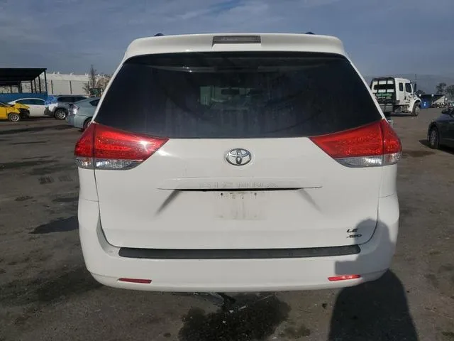 5TDJK3DC3BS004158 2011 2011 Toyota Sienna- LE 6