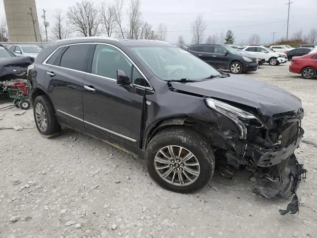 1GYKNDRS8HZ100452 2017 2017 Cadillac XT5- Luxury 4