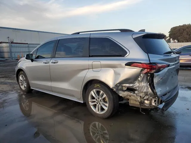 5TDJSKFC0NS052387 2022 2022 Toyota Sienna- Xle 2