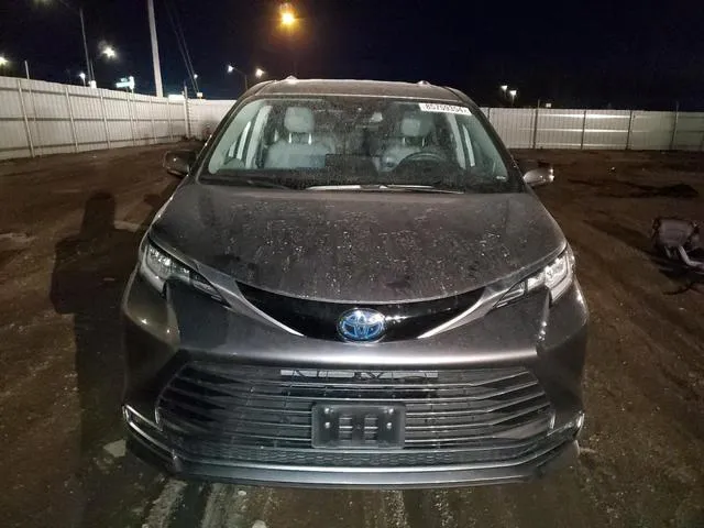 5TDZSKFCXNS063626 2022 2022 Toyota Sienna- Limited 5