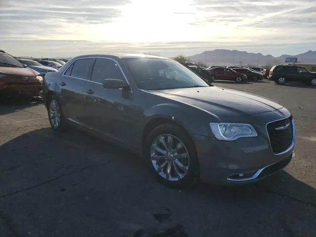 2C3CCARG9JH191946 2018 2018 Chrysler 300- Touring 4