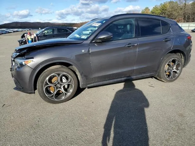 ZASPAKBN7P7D56034 2023 2023 Alfa Romeo Stelvio- TI 1