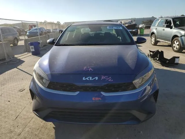 3KPF24AD6PE594060 2023 2023 KIA Forte- LX 5