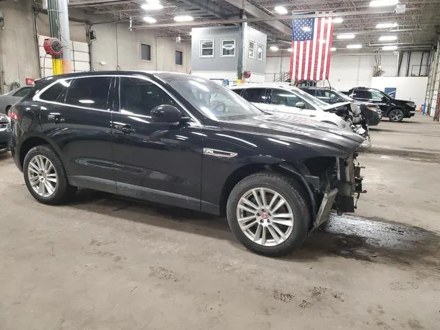 SADCK2GX9LA633718 2020 2020 Jaguar F-Pace- Prestige 4