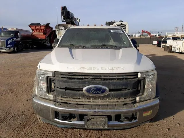 1FDUF5GT6KDA11749 2019 2019 Ford F-550- Super Duty 5