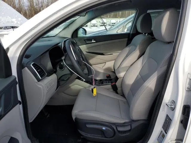 KM8J2CA40KU045657 2019 2019 Hyundai Tucson- SE 7