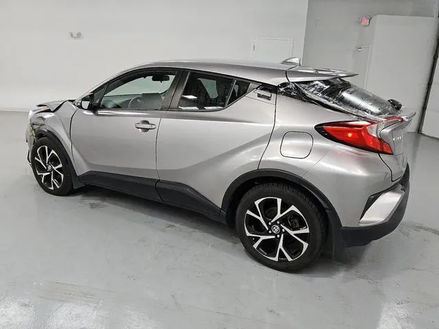 NMTKHMBX2LR106159 2020 2020 Toyota C-HR- Xle 2